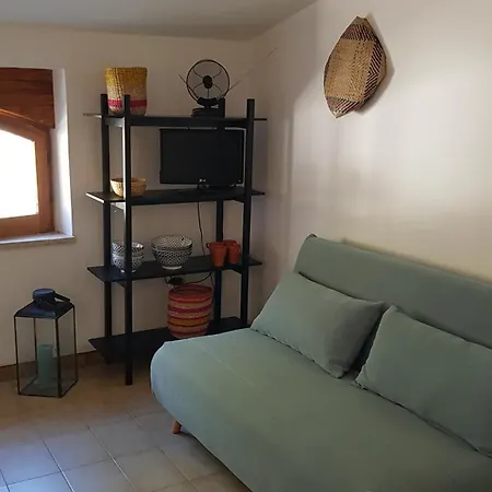 Anna - Mansarda Vista Mare Con Giardino E Patio דירה