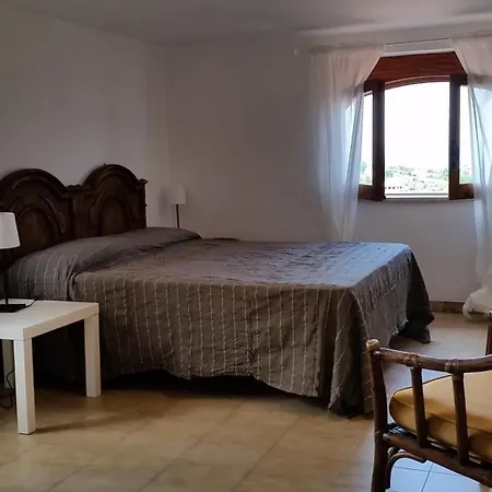 아파트 Anna - Mansarda Vista Mare Con Giardino E Patio Fuscaldo