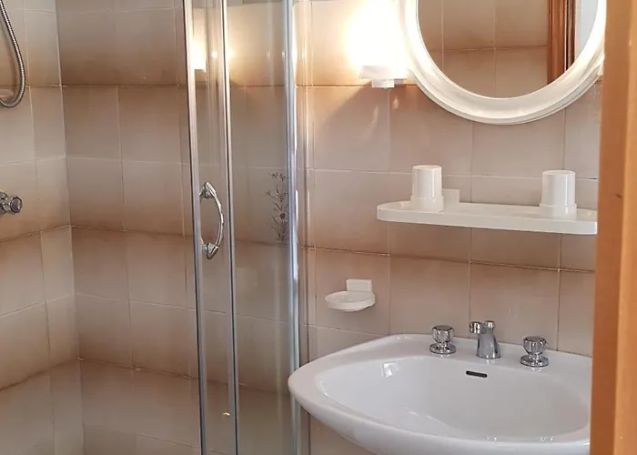 公寓 Anna - Mansarda Vista Mare Con Giardino E Patio *